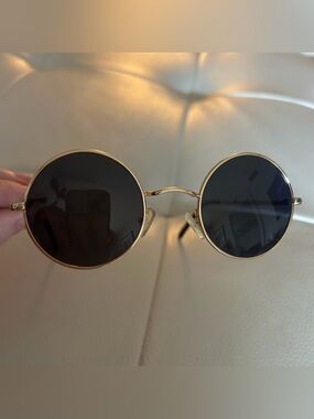 Gold Frame Round Black Lens Sunglasses